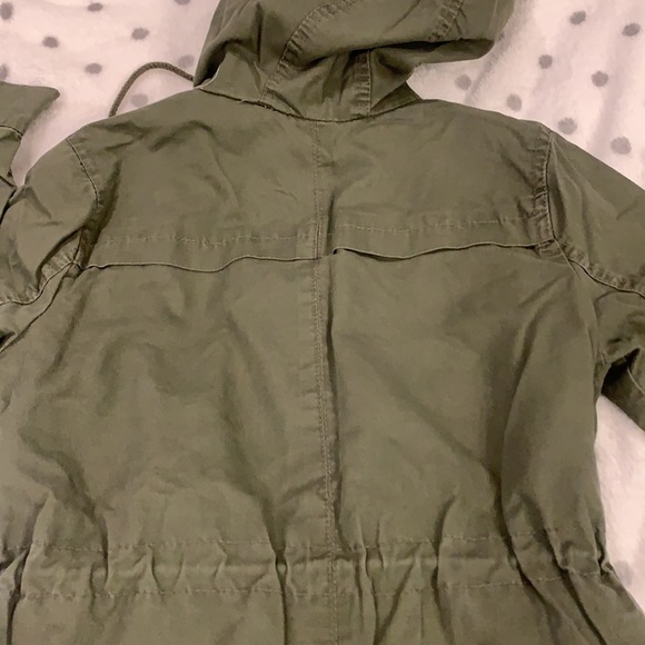 Awesome Army Green Jacket - Picture 10 of 10
